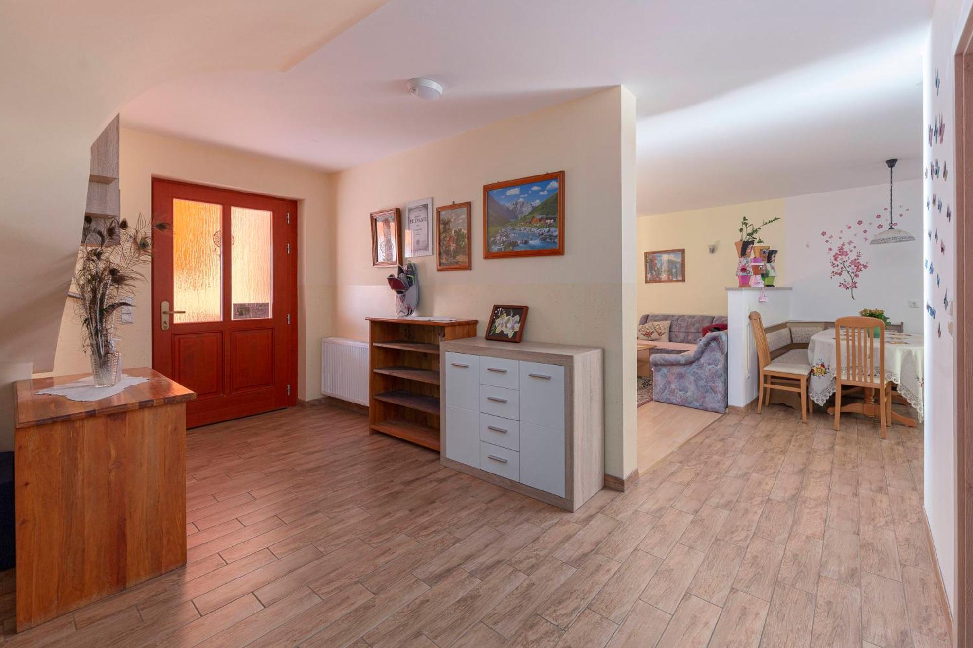 Apartment Pr' Kavac Rateče 外观 照片